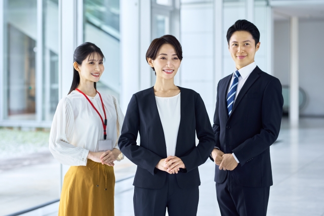 「お世話になっております」類似表現との違い・言い換え表現